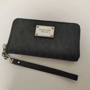 MICHAEL KORS Jet Set Black Monogram Wristlet  Wallet